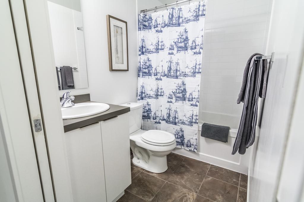 Aoc Suites - Two Bedroom Condo - City/Cn Tower View Toronto Esterno foto