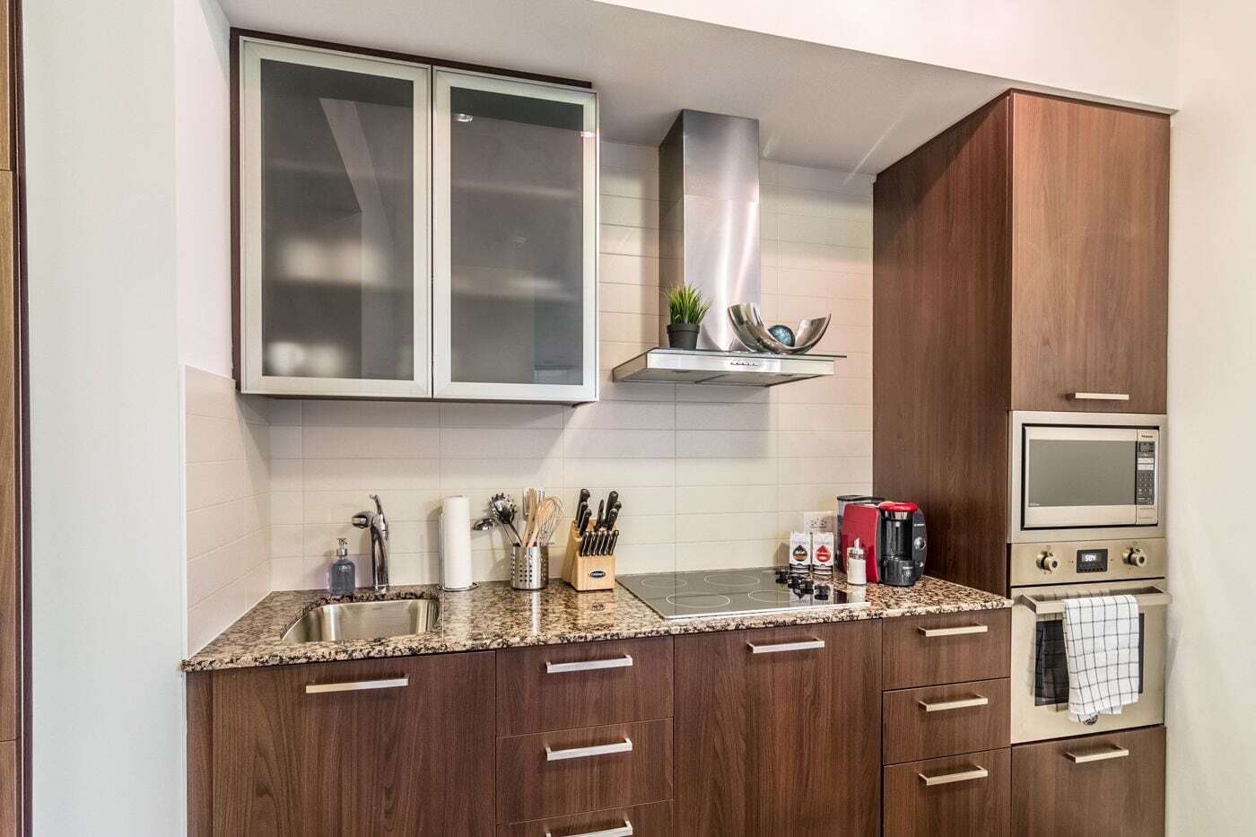 Aoc Suites - Two Bedroom Condo - City/Cn Tower View Toronto Esterno foto